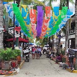 acceso a la playa de Sayulita