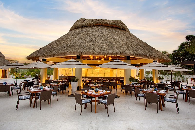 Mozzamare Beach Club