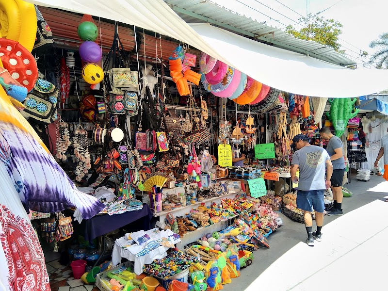 Bucerias Flea Market